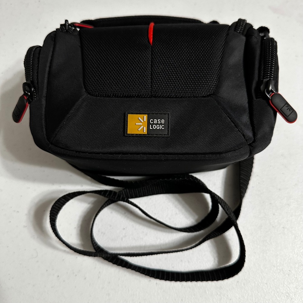 Case Logic Black Compact Camera Bag Padded Digital Camcorder‎ Case Strap Pockets